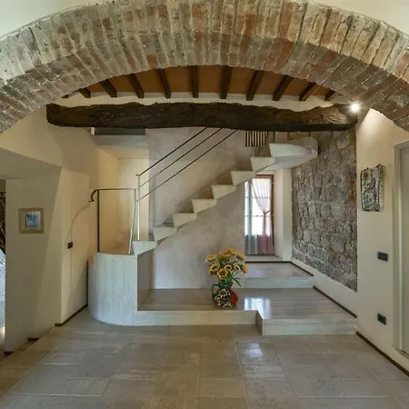 Treccianino 12 Villa *