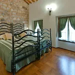 Treccianino 12 *