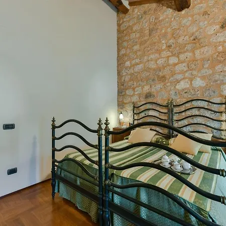 Treccianino 12 Villa